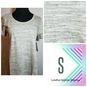 LuLaRoe Tops - LuLaRoe S Classic T LuLaRoe Tops - LuLaRoe S Classic T